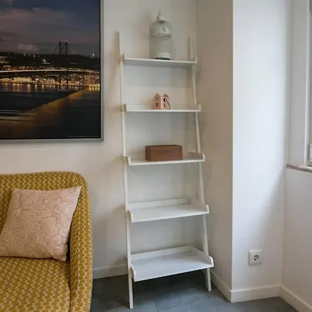 شقة Cosy In Alcantara Lisboa